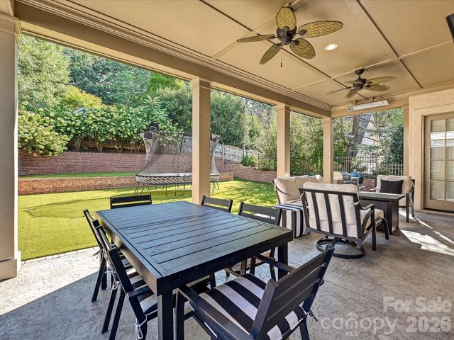 3025 Hanson Drive, Charlotte, NC 28207