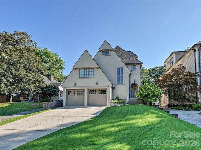 3025 Hanson Drive, Charlotte, NC 28207
