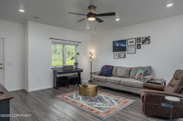 3685 Horus Court, North Pole, AK 99705