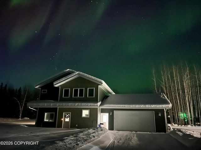 3685 Horus Court, North Pole, AK 99705