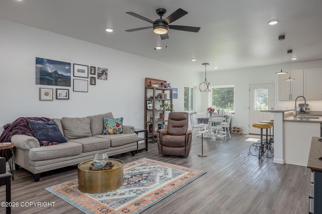 3685 Horus Court, North Pole, AK 99705