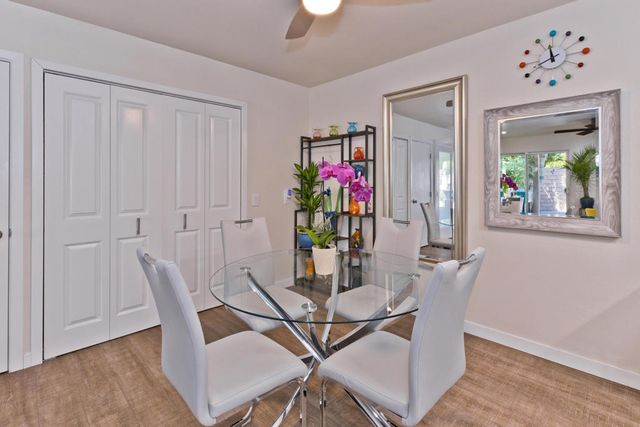 1221 Sunflower Lane, Palm Springs, CA 92262