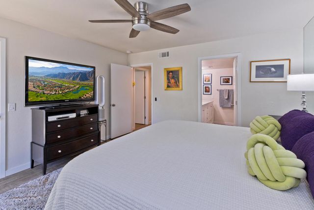 1221 Sunflower Lane, Palm Springs, CA 92262