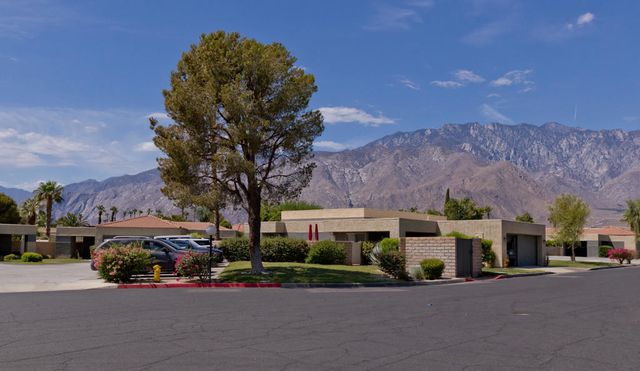 1221 Sunflower Lane, Palm Springs, CA 92262