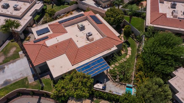 1221 Sunflower Lane, Palm Springs, CA 92262