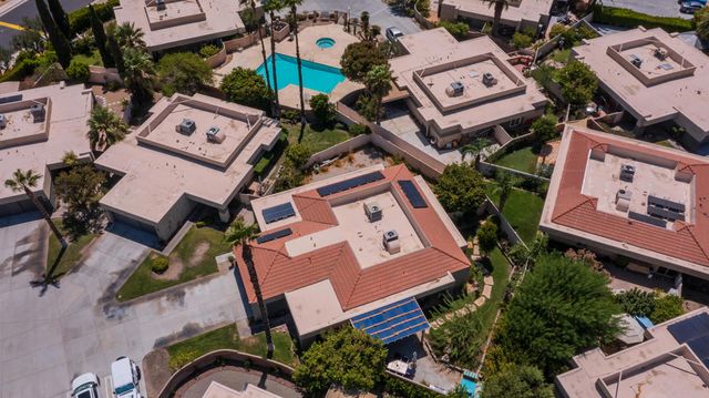1221 Sunflower Lane, Palm Springs, CA 92262