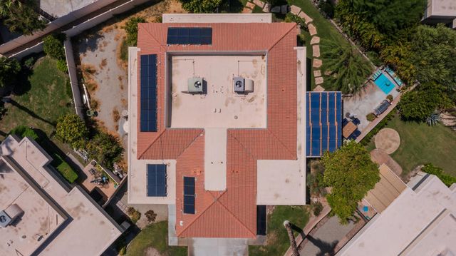 1221 Sunflower Lane, Palm Springs, CA 92262