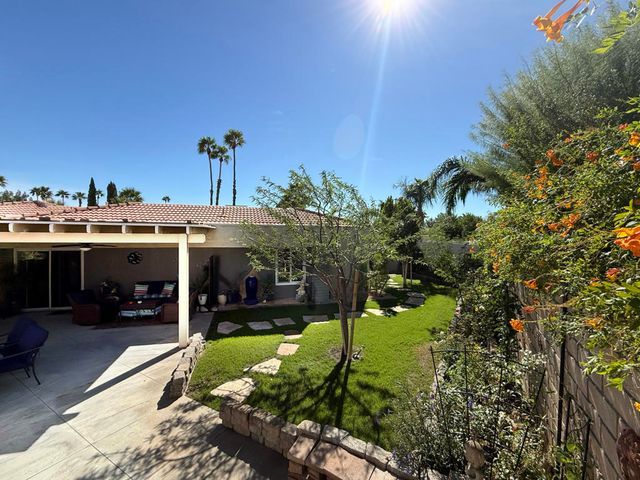 1221 Sunflower Lane, Palm Springs, CA 92262