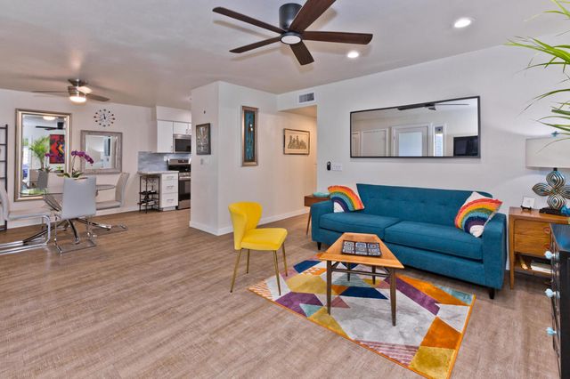 1221 Sunflower Lane, Palm Springs, CA 92262