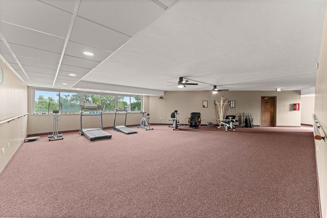 2900 Maple Avenue 18A, Downers Grove, IL 60515
