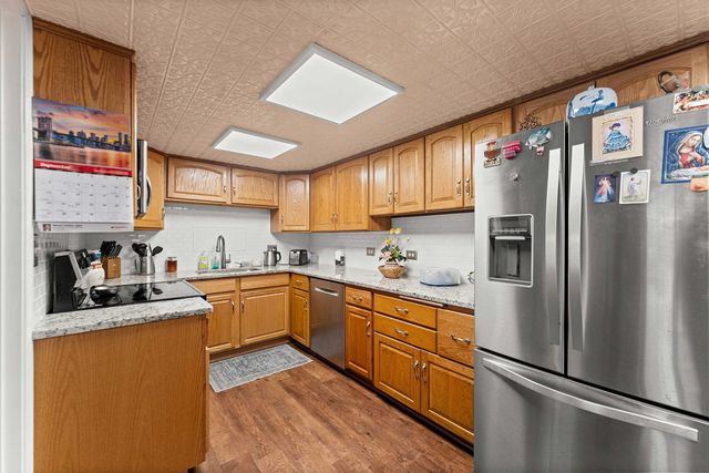 2900 Maple Avenue 18A, Downers Grove, IL 60515
