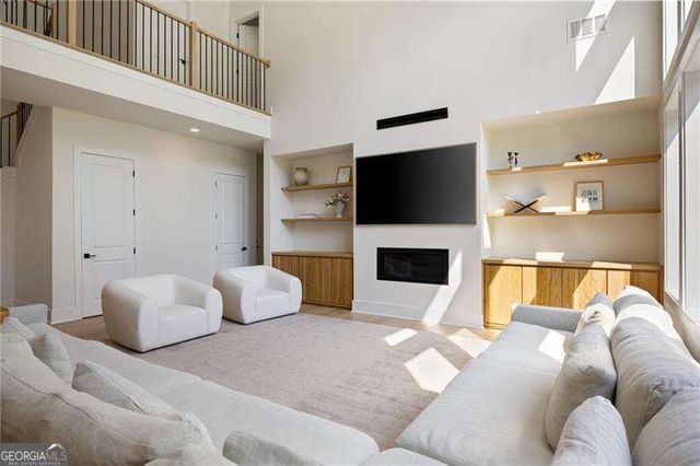 1043 Ridgeview Road, Woodstock, GA 30188