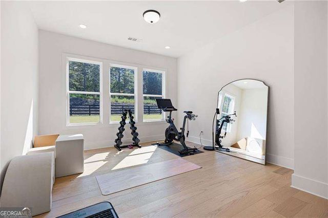 1043 Ridgeview Road, Woodstock, GA 30188