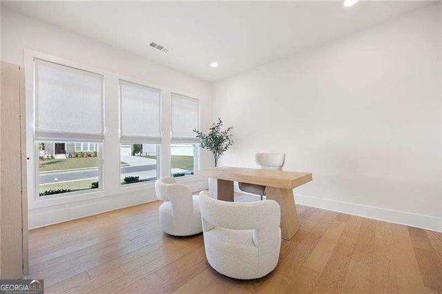 1043 Ridgeview Road, Woodstock, GA 30188