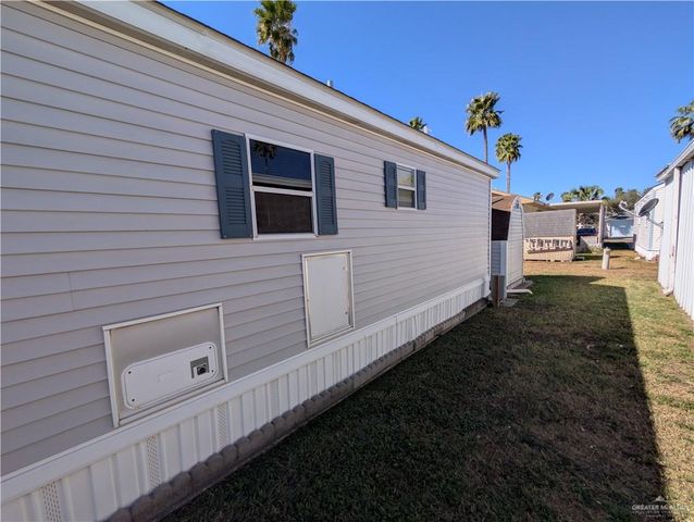 2322 Bobolink Circle E 270, Palmview, TX 78572