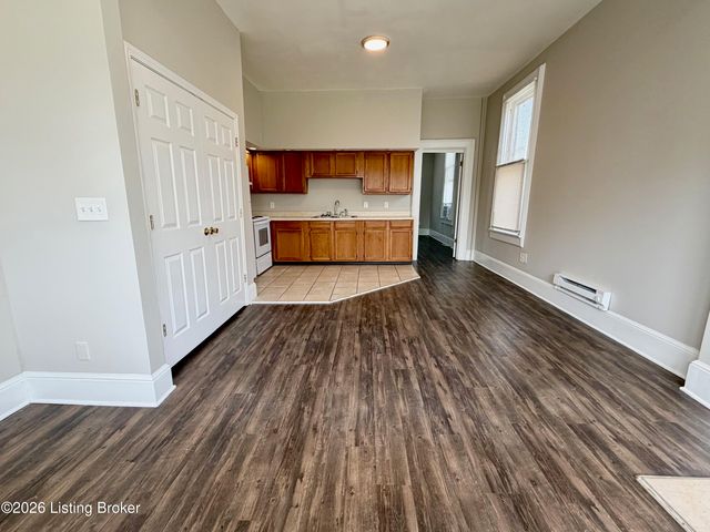 511 W Harrison Ave 2, Clarksville, IN 47129