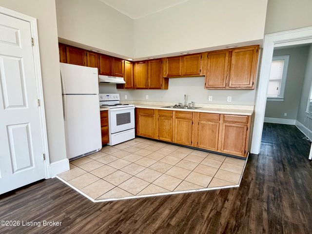 511 W Harrison Ave 2, Clarksville, IN 47129