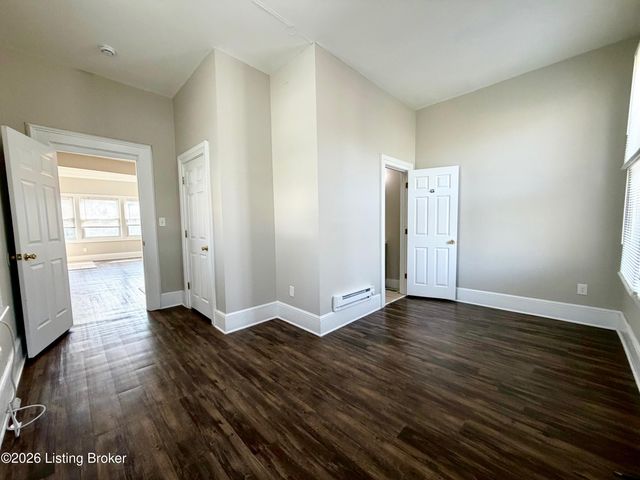 511 W Harrison Ave 2, Clarksville, IN 47129