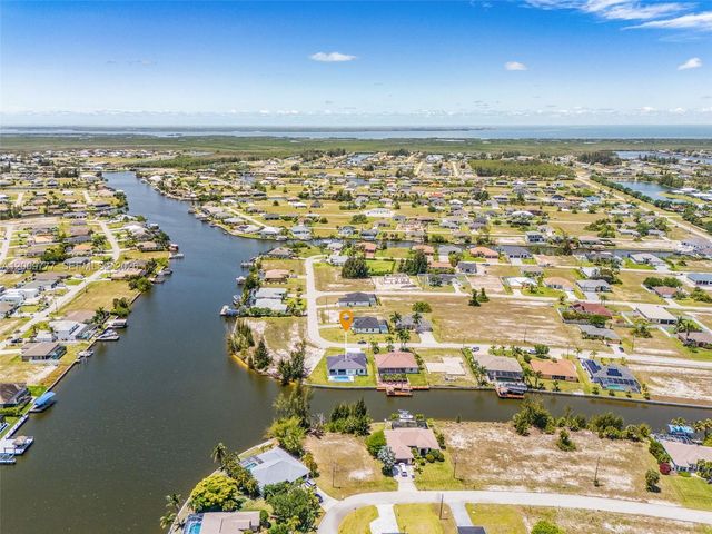 2303 NW 35 AVE, Cape Coral, FL 33993