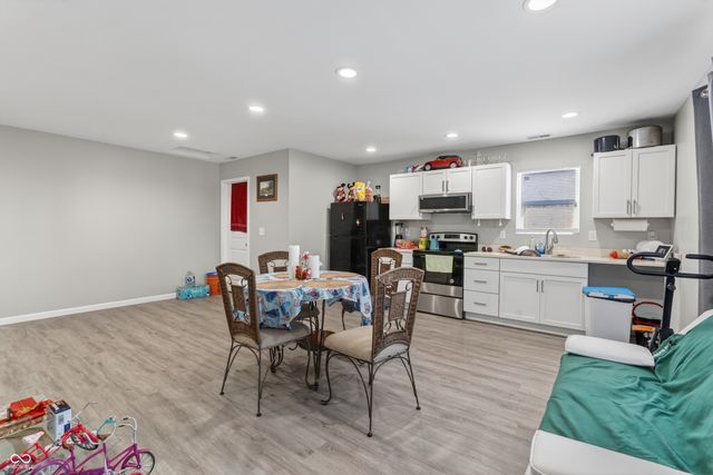 1061 W 29th Street, Indianapolis, IN 46208