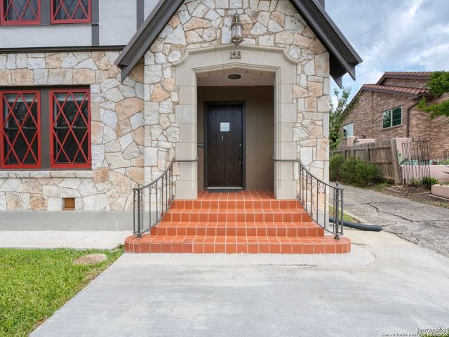 146 Terrell, San Antonio, TX 78209