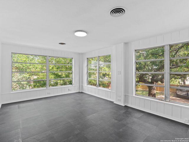 146 Terrell, San Antonio, TX 78209