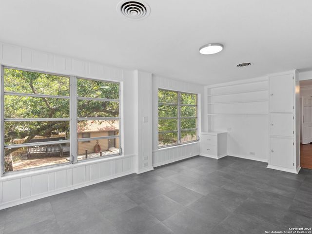 146 Terrell, San Antonio, TX 78209