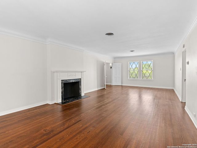 146 Terrell, San Antonio, TX 78209