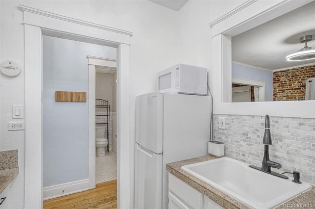 1340 N Emerson Street 4, Denver, CO 80218