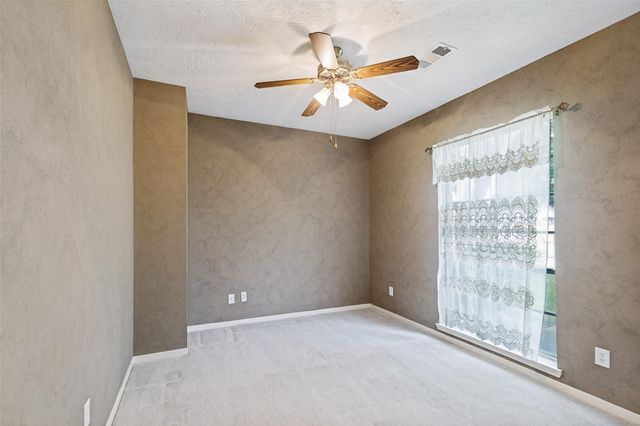 6811 Shelby Oaks Drive, Richmond, TX 77407