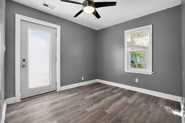 10417 W Palmer Avenue, Melrose Park, IL 60164