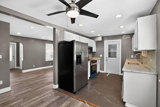 10417 W Palmer Avenue, Melrose Park, IL 60164