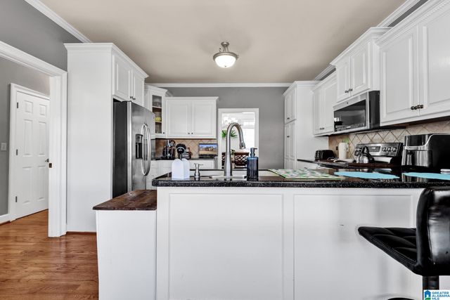 8 HERITAGE WAY, Oxford, AL 36203