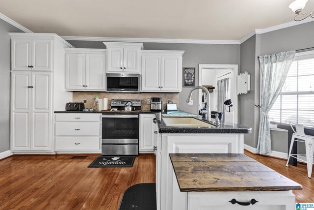 8 HERITAGE WAY, Oxford, AL 36203