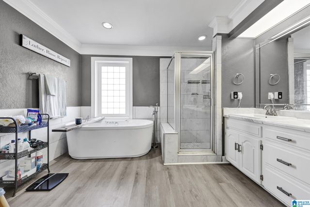 8 HERITAGE WAY, Oxford, AL 36203