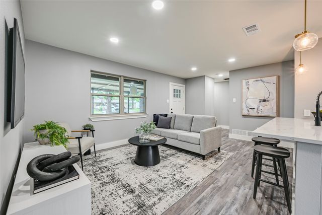 4515 Scottsdale Drive, Mesquite, TX 75150