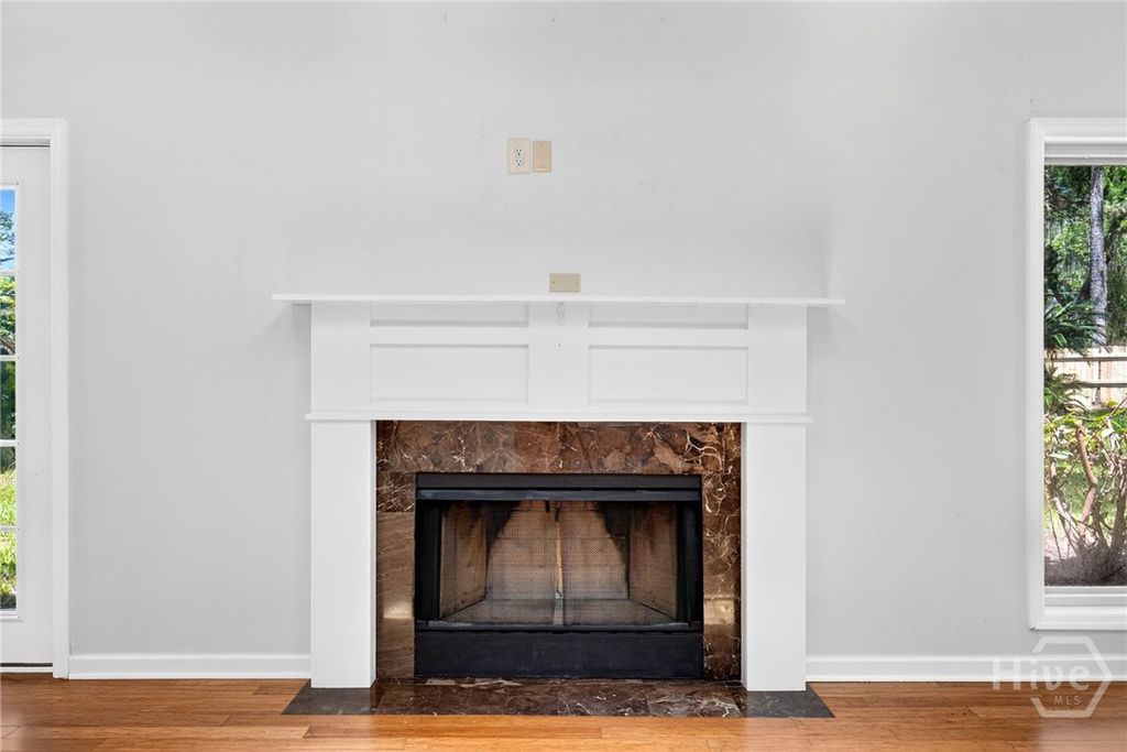 Image 22 of property listing at 30 Grace Court, Richmond Hill, GA 31324