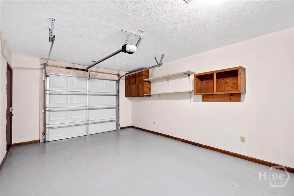 Image 40 of property listing at 30 Grace Court, Richmond Hill, GA 31324