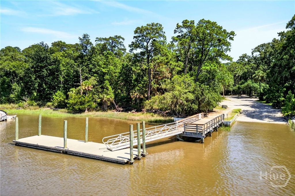 Image 45 of property listing at 30 Grace Court, Richmond Hill, GA 31324