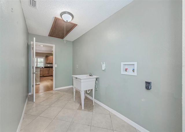 753 SEMINOLE BOULEVARD, Tarpon Springs, FL 34689