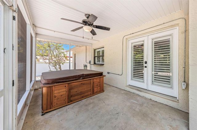 753 SEMINOLE BOULEVARD, Tarpon Springs, FL 34689
