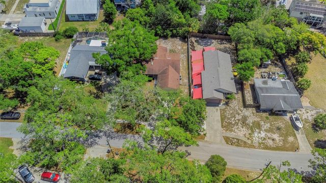 753 SEMINOLE BOULEVARD, Tarpon Springs, FL 34689