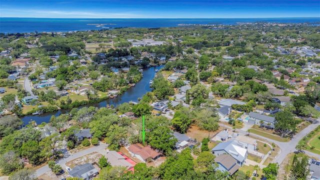 753 SEMINOLE BOULEVARD, Tarpon Springs, FL 34689