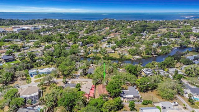 753 SEMINOLE BOULEVARD, Tarpon Springs, FL 34689