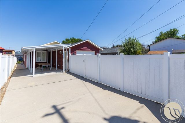 814 S 28th Street, Billings, MT 59101