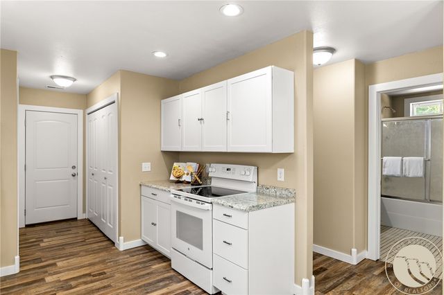 814 S 28th Street, Billings, MT 59101
