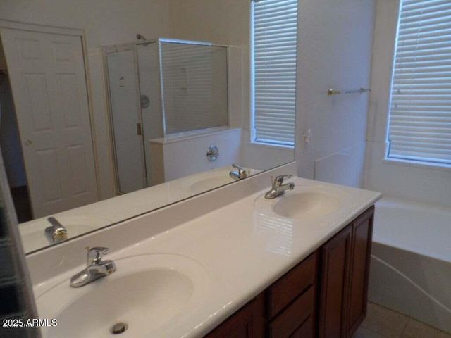 10425 W WINDSOR Avenue, Avondale, AZ 85392