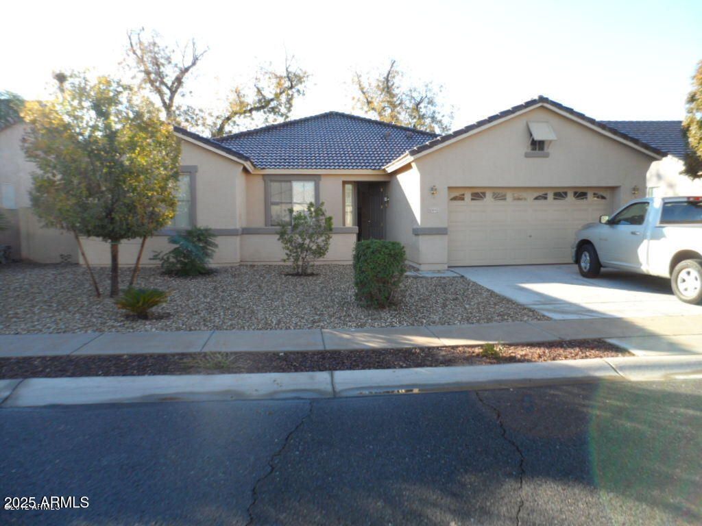 10425 W WINDSOR Avenue, Avondale, AZ 85392