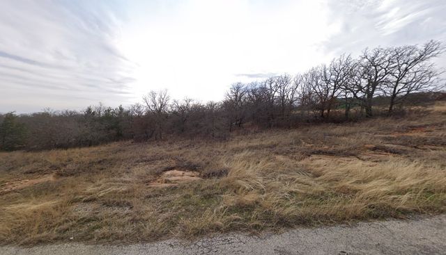500 Bluffs Avenue, Bowie, TX 76230