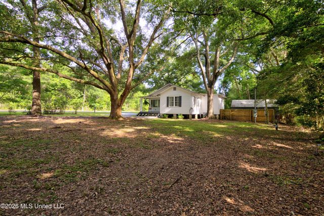 15264 Hudson Krohn Road, Biloxi, MS 39532